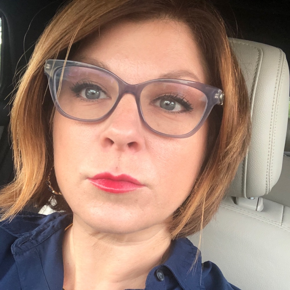 Meet your Posher, Christine